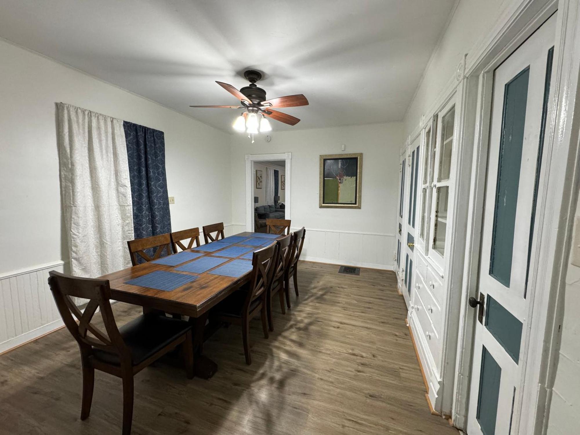 Comfy Getaway, 5 Bed, Sleeps 9, Walk To Falls! ナイアガラフォールズ エクステリア 写真